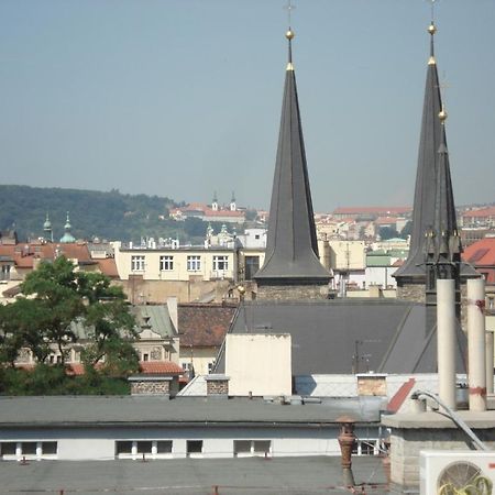 Pension Unie Praha Bagian luar foto