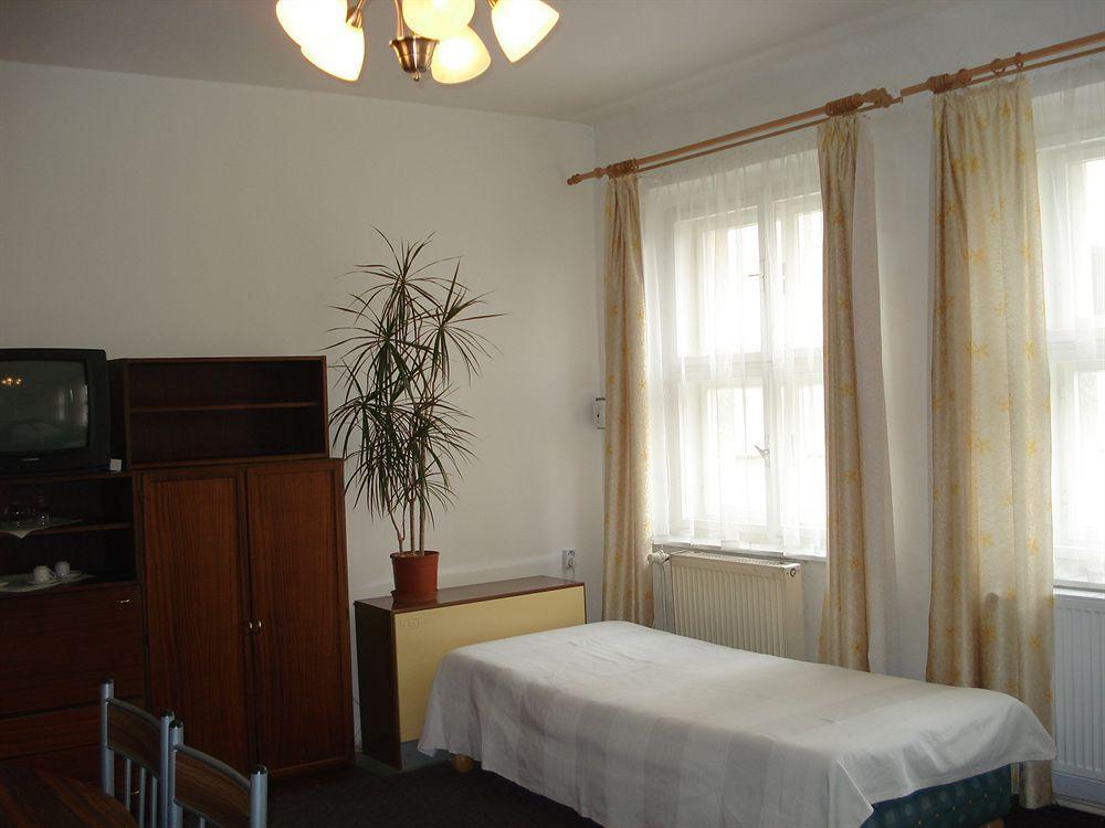 Pension Unie Praha Bagian luar foto